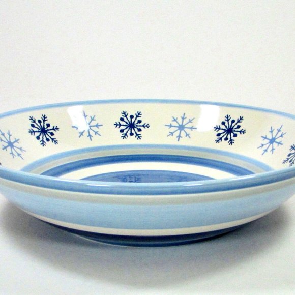 RARE! St. Nicholas Square WINTER FROST 12.5" Round 2.5Qt Serving Bowl Blue Snowf - Picture 1 of 6